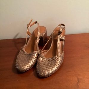 HALSTON Gold Leather Shoes